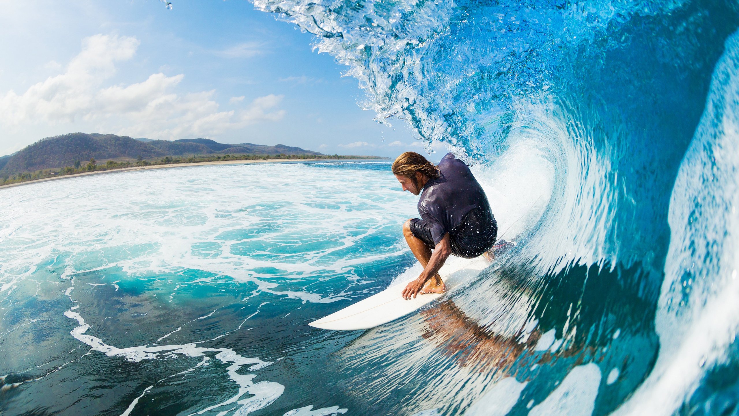 新西兰全黑队的比赛节奏由速度与精准推动，新西兰全黑队宣传视频